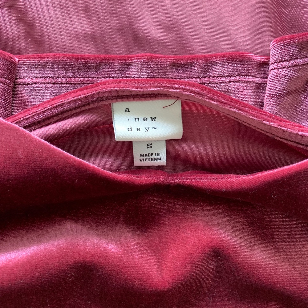Velvet cami - Picture 3 of 3
